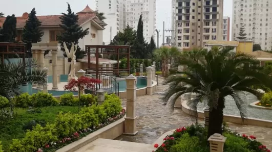 شهر ساحلی سرخرود