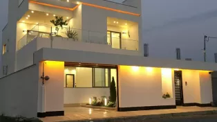 فروش ویلای مدرن و فول امکانات با بهترین شرایط