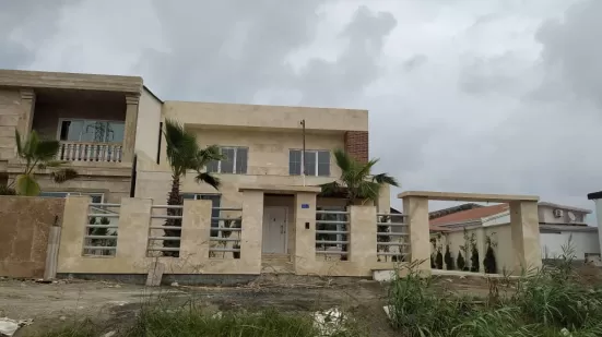 ویلا ۲۳۰ متری استخردار در سرخرود