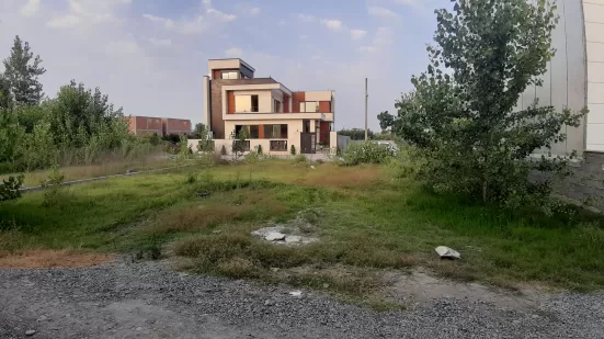 ۳۰۰ متر زمین مسکونی شهرکی در سرخرود