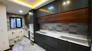ویلای تریپلکس با ویو ابدی و نمای شیک و خاص