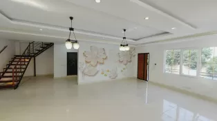 ویلای شیک و مدرن در خط دریا