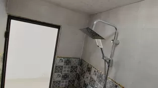 ویلای شیک و مدرن در خط دریا