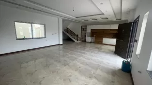 فروش ویلا شهرکی با نگهبانی 24ساعته