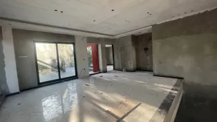 فروش ویلای تریپلکس مدرن با امکانات درجه یک