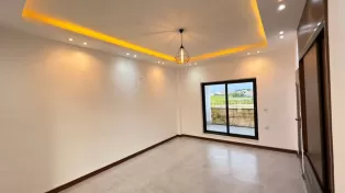 ۲۰۰ متر ویلا استخردار شهرکی با سند در سرخرود