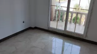 ویلا در زرد اب