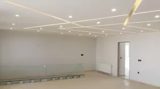 340متر زمین 271متر بنا