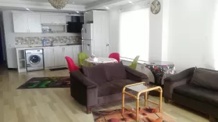 آپارتمان ساحلی در برج آرال