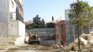 پیش فروش آپارتمان ساحلی روی خاک در خط دریا