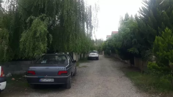 زمین داخل بافت مسکونی