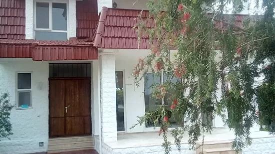 ویلا در شهرک مانلی