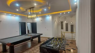 ویلا استخر دار نوساز نزدیک دریا