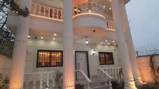 ویلا لاکچری مبله فول امکانات