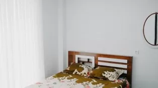 ویلا ساحلی، شهرکی ، استخردار