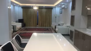 آپارتمان خط دریا با ویو دریا