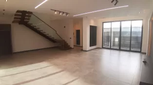 ویلا دوبلکس استخردار ساحلی در سرخرود