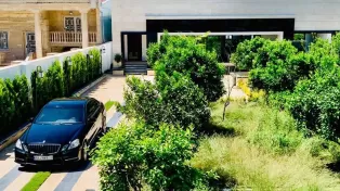 فروش‌ویلا باغ استخر دار در تشبندان