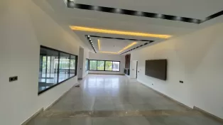 فروش‌ویلا باغ استخر دار در تشبندان