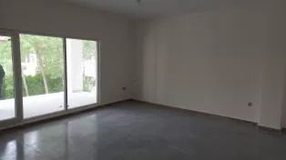 ویلا جنگلی، سرخرود