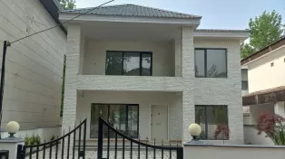 ویلا دوبلکس شهرکی نما کلاسیک