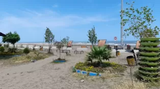 زمین متراژ بالا مناسب برج و ویلا سازی