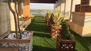 پنت هاوس در خط دریا