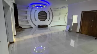ویلا تریبلکس استخردار