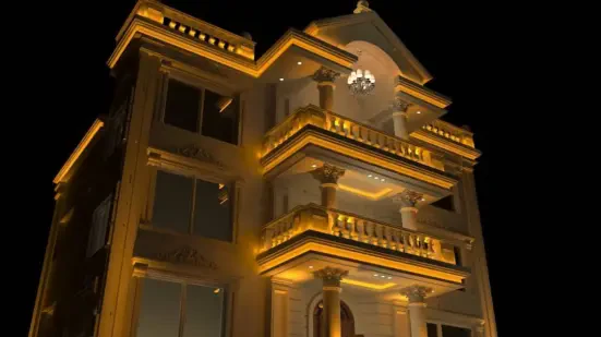 کاخ ویلای ساحلی تریبلکس
