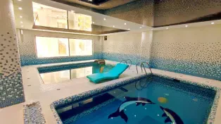 کاخ ویلا شهرکی فول امکانات