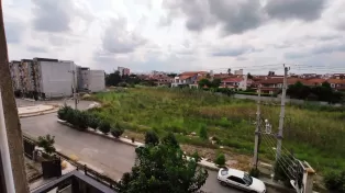 زمین متراژ پایین در خط دریا