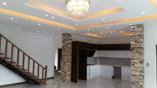 ویلا شهرکی استخر دار
