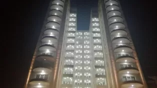واحد در برج آرال خط دریا