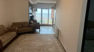 فروش آپارتمان طبقه اول محمود اباد پلاک اول دریا