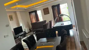 فروش ملک 2خواب 200 متری استخردار