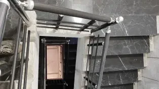 فروش آپارتمان ۱۸۰ متری شیک نوساز آمل ( هراز )