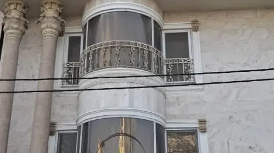 فروش آپارتمان شیک ۱۸۶ متری در آمل خیابان هراز