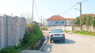 360 متر زمین مسکونی با جواز ساخت