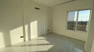 ویلا تریبلکس استخردار، نما مدرن