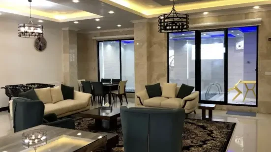 فروش ۳۰۰ متر ویلا شیک تریبلکس استخردار سرخرود