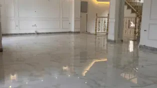 فروش ۳۵۰ متر ویلا شیک و مدرن استخردار در سرخرود