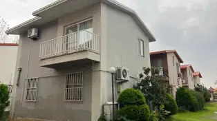 ویلا باشه زیبا و خوش قیمت هم باشه