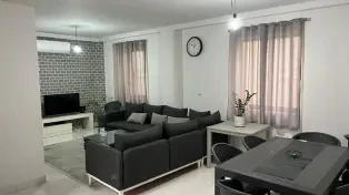 ویلا باشه زیبا و خوش قیمت هم باشه