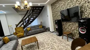 اجاره سالانه 450 متر ویلا استخر دار 5 خواب