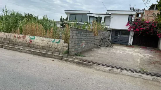 118 متر زمین مسکونی دو نبش فانوس سرخرود