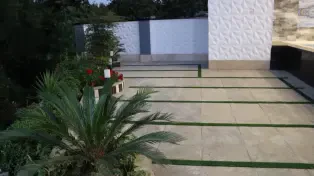 ویلای لوکس در دریا سر