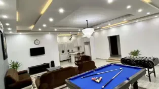 فروش ۲۰۰ متر ویلا شیک ساحلی استخردار در سرخرود