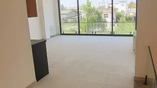 ویلا نوساز استخردار در محمودآباد