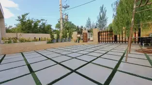 فروش ۲۲۰ متر ویلا شیک نوساز استخردار در سرخرود