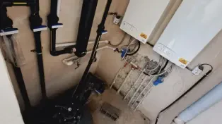 فروش ۲۲۰ متر ویلا شیک نوساز استخردار در سرخرود